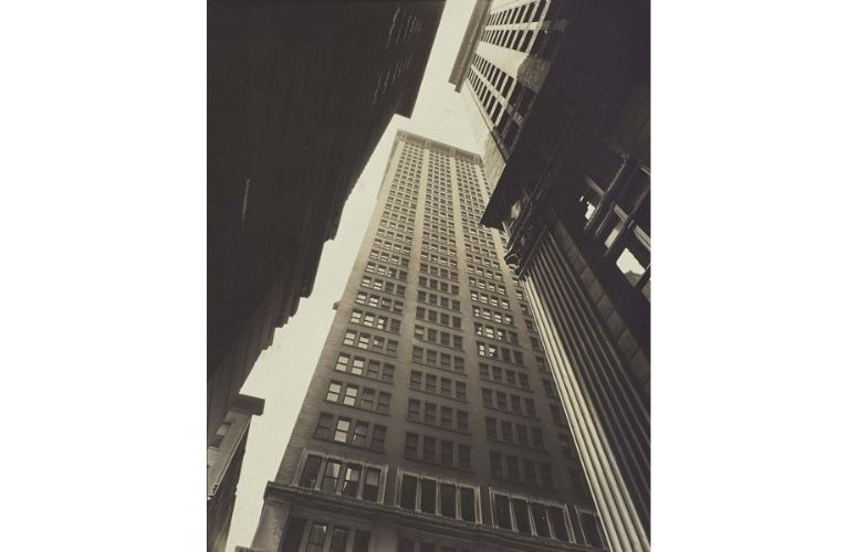 berenice habott changing new york photo