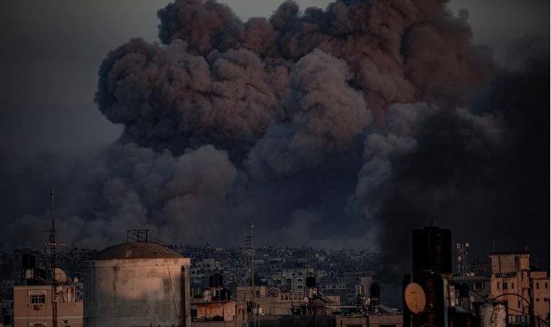 Photographie de guerre Abdelrahman Alkahlout