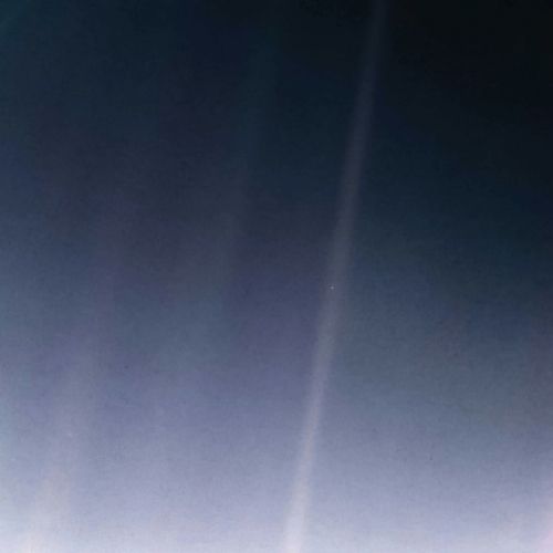 Pale Blue Dot — NASA / Voyager 1 — 1990