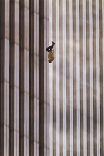 Falling Man — Richard Drew — 2001
